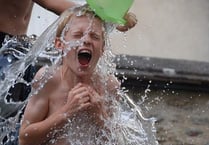Temperatures are rising – follow the advice to stay well in a heatwave
