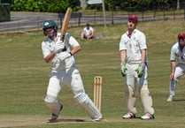Gleave gets Chiddingfold going with career-best 151