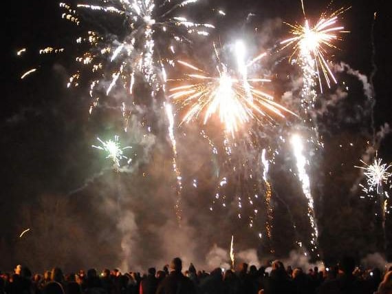 Firework finale pays tribute to Great War