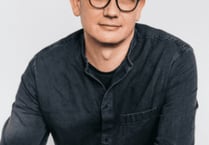 Top designer gives talk