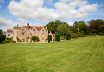 Discover the beauty of spring as Chawton House reopens