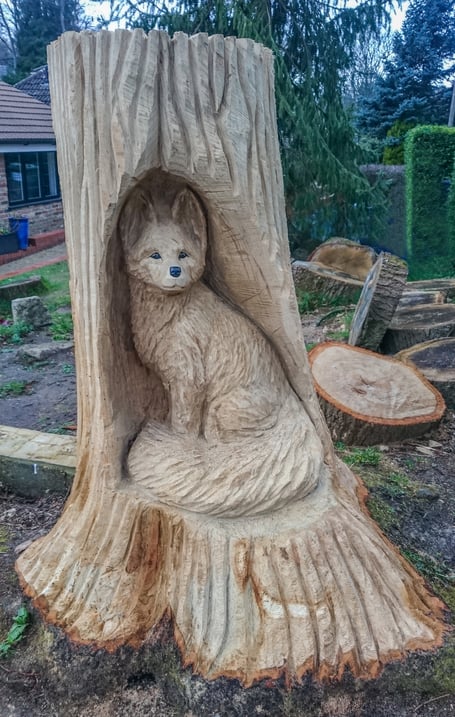 Tree carving in Headley Down, March 2022.