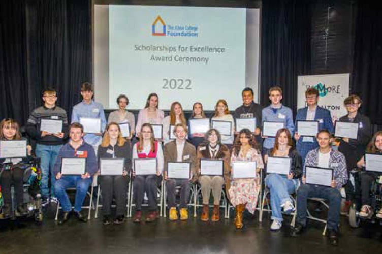 Alton College Foundation scholarships 2022.