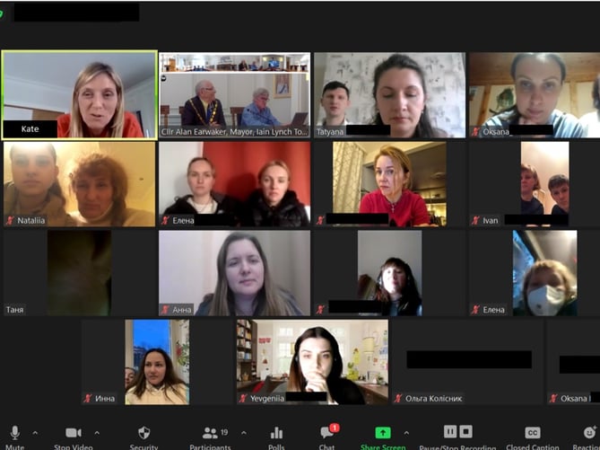 The mayor of Farnham, Councillor Alan Earwaker, hosted a Zoom session for almost 40 Ukrainian families set to flee the fighting in their home country for refuge of Farnham on Sunday.
Some 35 families have now been identified by Rowledge woman Kate Larmer and her Ukrainian contact Tatyana Moskalenko– with an incredible 79 sponsors coming forward to offer them homes in the Farnham area.
And the mayor spoke to many of these families, to reassure them, answer questions and offer a hearty welcome prior to their arrival in the town.