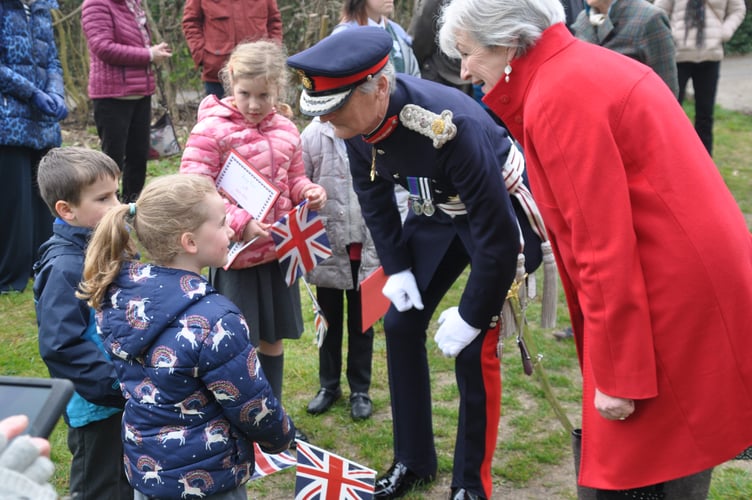 The Lord Lieutenant of Hampshire declared open a new community orchard in Odiham to celebrate the Queen’s platinum jubilee