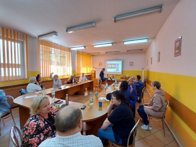 Tuesday’s stress and trauma education session had 17 participants