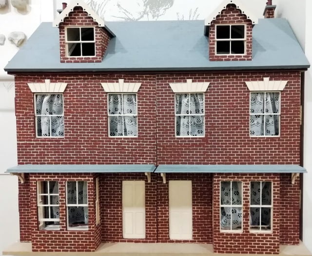 Doll’s House Day at Curtis Museum in Alton