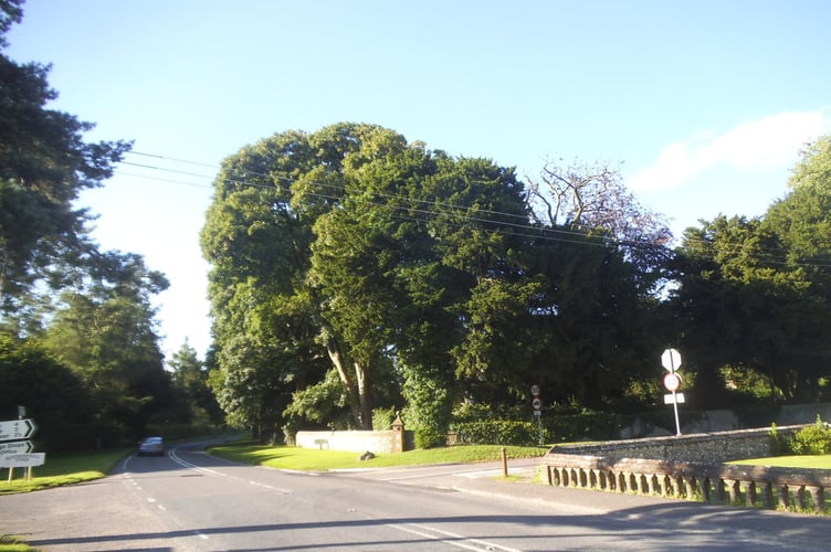 The A32 at East Tisted