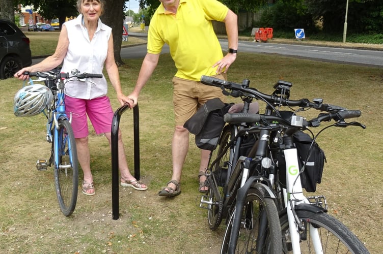 Chris Chappell and Cllr Richard Platt by the bike stands at The Butts in Alton, August 2022.