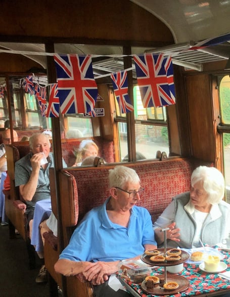 Dementia Friendly Alton and Dementia Friendly Hampshire Tiaras On The Train ride on the Watercress Line, September 2022.
