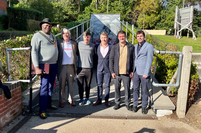 Unveiling of the Woody’s Walk mural tribute to Brian Wood in Bordon on September 28th 2022. From left: Cllr Leeroy Scott, Cllr Mike Steevens, Brian Wood, Ben Shephard, Ryan Brudenell and Cllr Andy Tree. 
