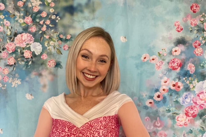 Hannah Evans as Princess Aurora in Sleeping Beauty, Godalming Borough Hall, December 10th to 26th 2022.
