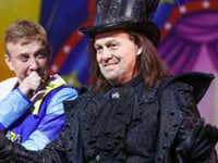  Jason Donovan, Richard Cadell and Sooty star in Mayflower panto
