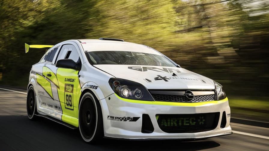 Bordon driver takes his Vauxhall Astra into national contest final ...