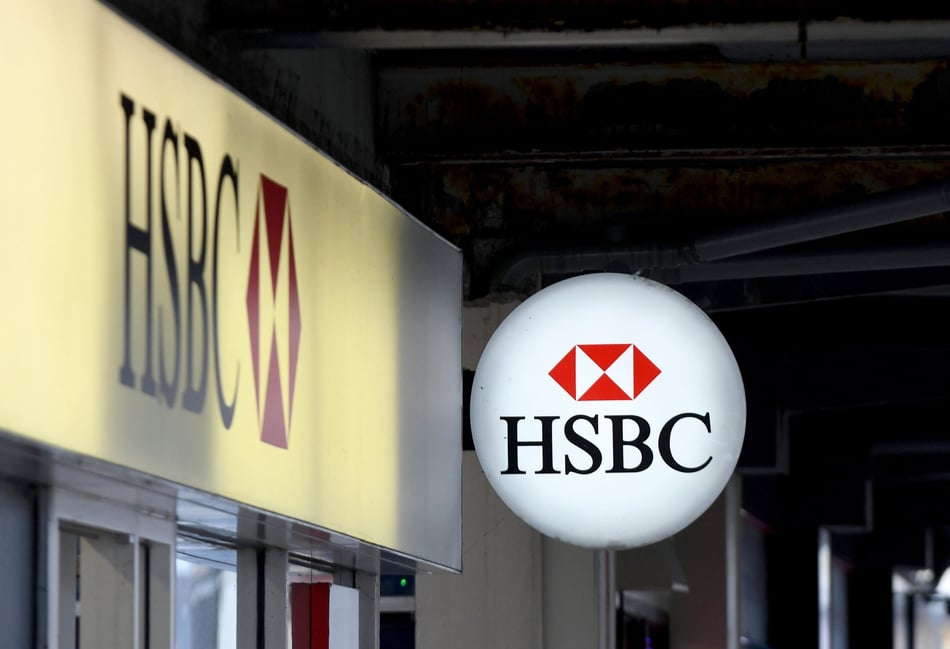 Farnham Town Council refers bank to ombudsman over credit check demand
