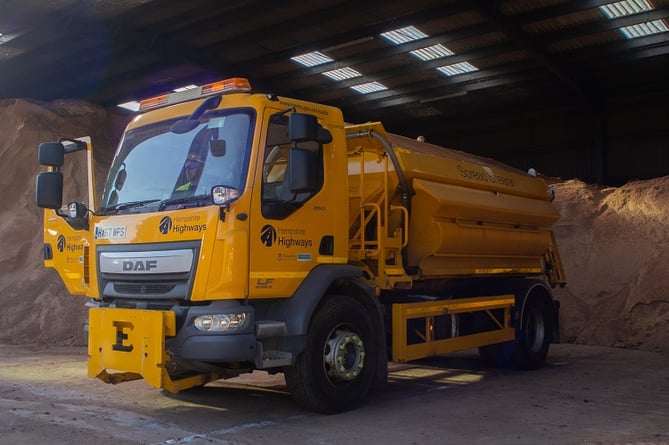 HCC gritting lorry 