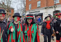 Four groups of Morris dancers unite to welcome new year in Alton
