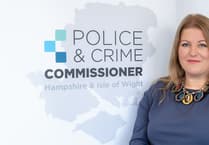 Hampshire crime commissioner calls for more online protection for children 