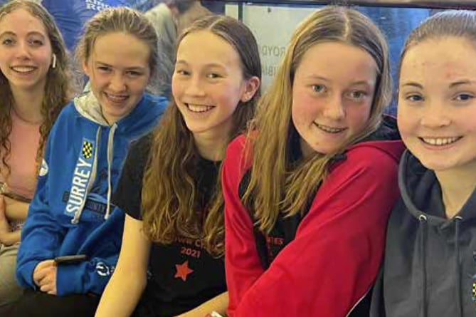 Farnham Swimming Club girls at county championships, February 2023.