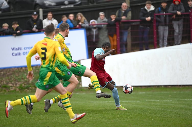 Shamal Edwards fires Farnham Town in front against Badshot Lea