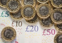 Women earn less than men at Hampshire County Council