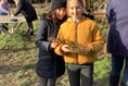 Potters Gate pupils from Farnham weave willow to feed the birds