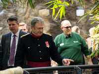 Alan Titchmarsh presents Queen’s Award to Marwell Zoo