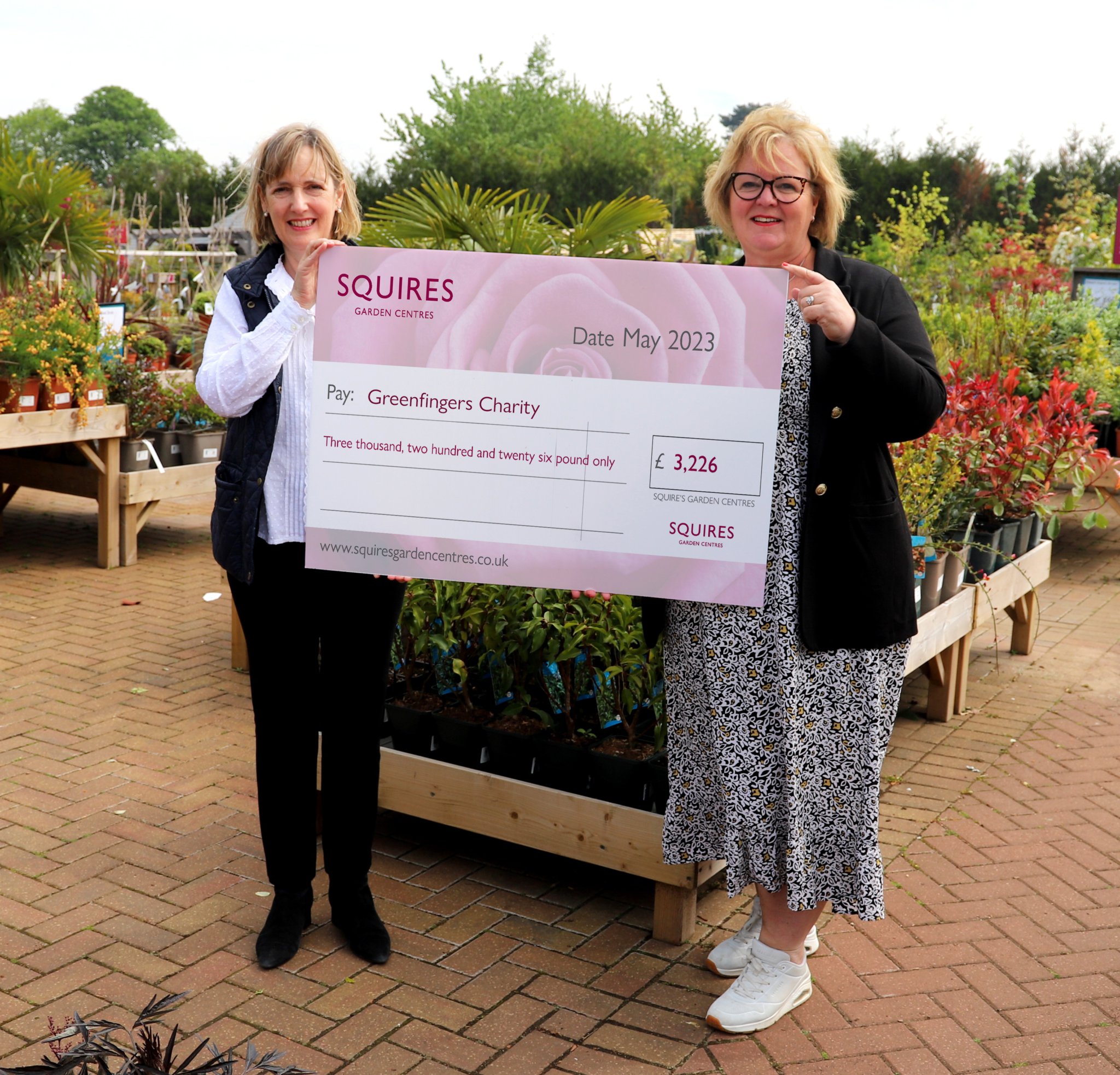 Squire's Garden Centres has donated £3,226 to Greenfingers