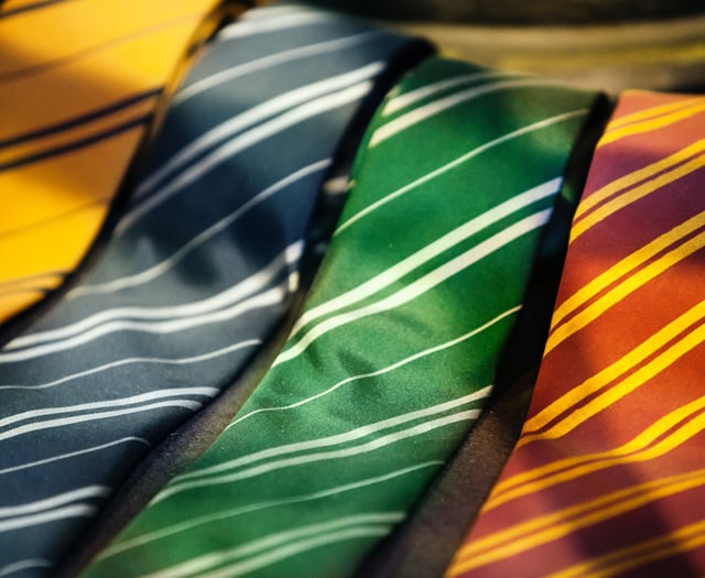 Opinion: Council's strict tie policy is discrimination against men