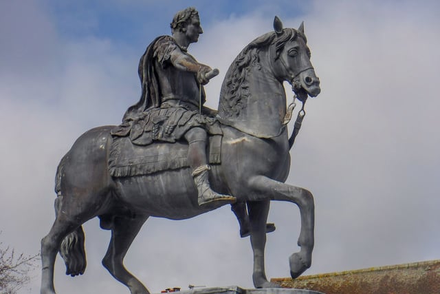 Were we wrong for questioning Petersfield's King Billy? You decide...