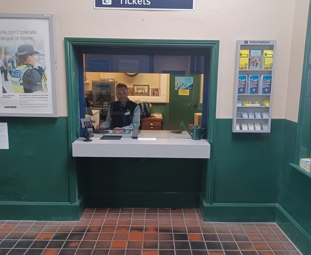 Ticket office closures 'will drive people away from the railway'