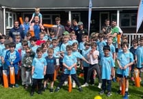 Steep’s All Star cricketers meet Hampshire player Jack Campbell