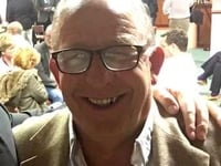 Father's 'legacy' abseil for late Petersfield Post reporter Jon Walker