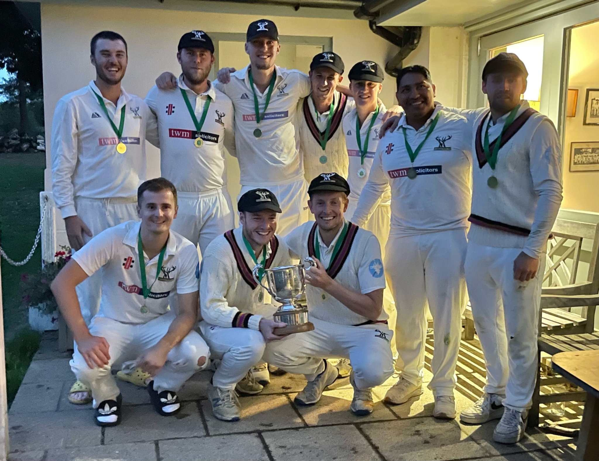 Defending I'Anson champions beaten by Grayswood on opening day