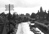 Could 1950s queues at Farnham's Firgrove Hill bridge soon be repeated?