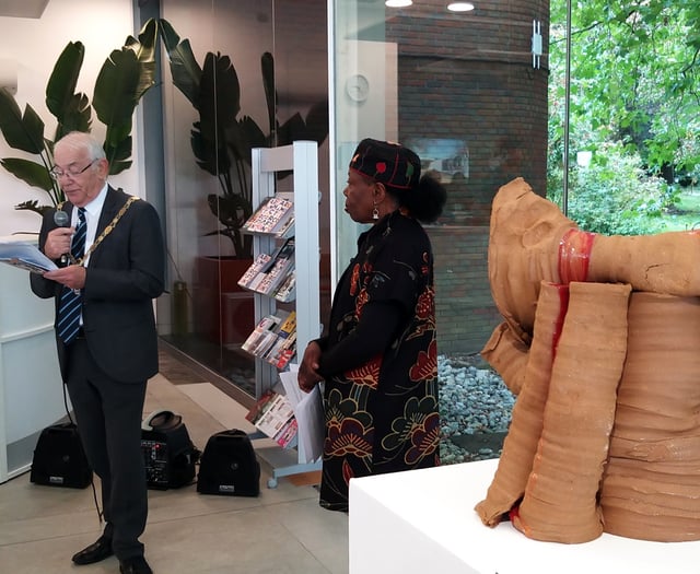 Dame Magdalene Odundo launches October Craft Month in Farnham