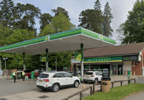 Cigarettes stolen in overnight raid at BP garage in Hindhead