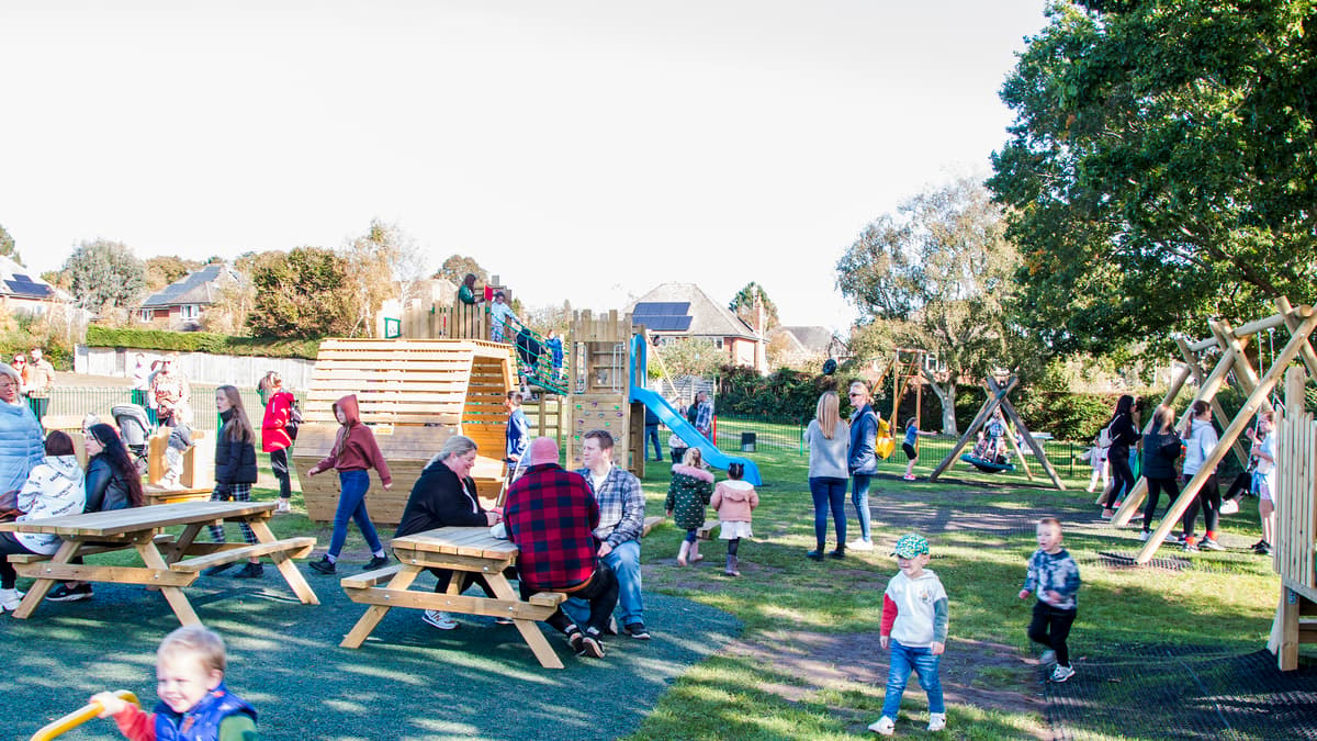 Fortress sieged as new play area puts castle back into Rowlands Castle 
