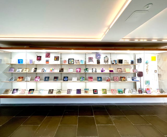 UCA Stretched: Get your hands on the next Tracey Emin for just £5!