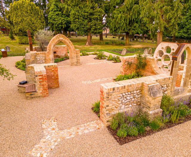Hale Chapels’ Garden in north Farnham selected for prestigious award