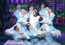 Panto review: Snow White 'sleighs' it at Southampton's Mayflower
