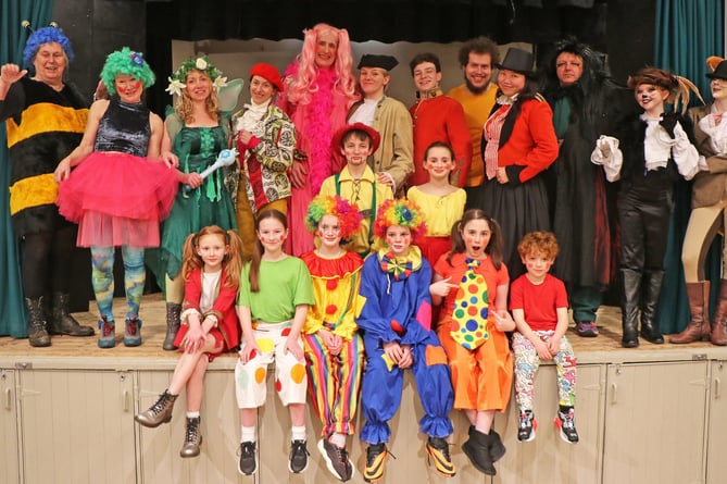The cast of CADS’ 2024 pantomime Pinocchio take to the stage at Churt Village Hall from January 26 to February 3