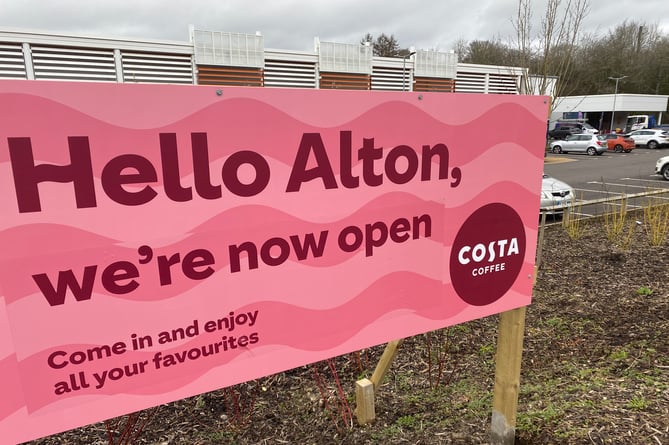 Alton costa opening sign