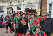 Trip to Portsmouth for first outdoor Alton Morris dance of the season