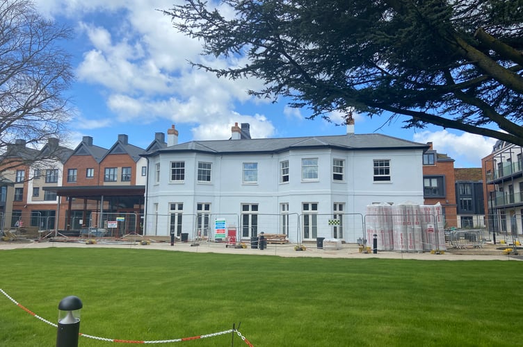 Developer Crest Nicholson was forced to rebuild the roof at Grade II-listed Brightwell House after breaching its planning consent for the works