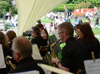 Enjoy picnic and live music in the park at Alton's Community Big Lunch