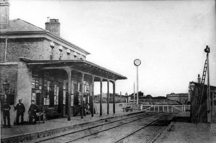 Earliest Photo Farnham Station