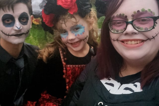 Family's Hallowe'en garden raises more than £200 for charity