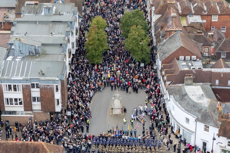 Hundreds turned out for  Remembrance Sunday at Petersfield.Photograph By Chris Gorman / Big Ladder. 10th November 2024.
