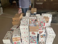 Shoe boxes of Christmas presents on way to Ukraine
